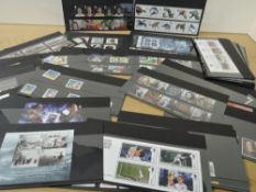 GB 2010 ONWARDS 70+ CARDS WITH VARIOUS FLAT SETS, MINI SHEETS ETC 70+ Cards with various