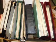 WORLDWIDE COLLECTIONS IN BOX INCLUDING ONE COUNTRY ALBUMS ETC 14 VOLUMES IN TOTAL Good world mix