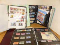ST VINCENT, SEYCHELLES & NIUE MNH & OMNIBUS ISSUES IN 3 VOLUMES Fine collection of St Vincent,