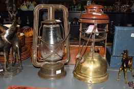 A vintage Tilley Guardsman storm paraffin lantern complete with original glass globe, h34cm, sold