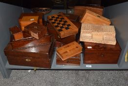 A collection of various 19th / early 20th century jewellery boxes, to include a travelling chess set