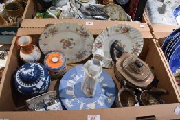 A pair of vintage Minton 'Marlow' display plates, two large Wedgwood Jasper ware display plates, a