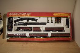 A Hornby R697 Electric Train Set, LMS Express Passenger, 4-6-2 Duchess of Sutherland Loco & Tender