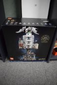A Lego 76417 Set, Harry Potter Wizarding World, Gringotts Wizarding Bank, Collector's Edition, as