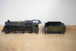 A Bassett-Lowke 0 gauge clockwork 2-6-0 Southern Loco & Tender 866 in traditional green livery