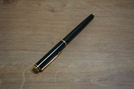 A Waterman Maestro rollerball pen in Metallic Green