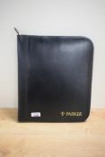 A Parker 48 pen soft case