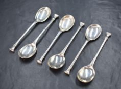 A cased set of six George VI silver teaspoons, having rectangular step moulded terminals, marks