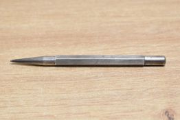 A Sterling Silver propelling pencil 24g gross weight