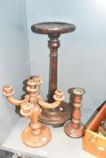 A 19th century mahogany jardinière supported on a turned base, h50cm, sold together with a 4 stem