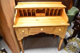 A modern pine wash stand, width approx. 92cm