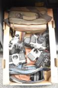 A box containing various cameras and accessories, to include a Pentax, a Vivitar, a G.B-Kershaw