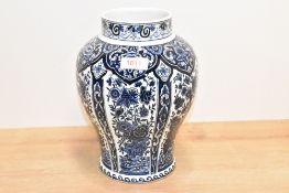 A Bochs for Royal Sphinx (Holland) 'Delfts' blue and white baluster jar, lacking cover 24cm
