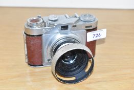 A Wirgin Edixa IIL camera with Westanar 1:2,8 45mm lens