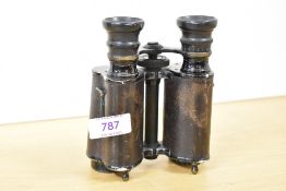 A Pair of Huet Paris extra lumineuse 8x binoculars