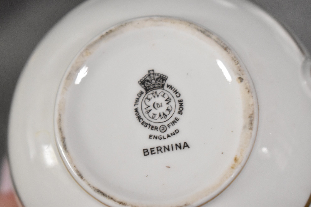 A Royal Worcester Bernina pattern fine bone china dinner service, decorated with gold colour - Image 3 of 3