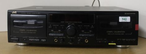 A JVC double cassette player TD - W718 in clean condition