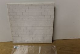 A Pink Floyd ' The Wall ' VG+/VG+ double vinyl - gatefold - UK issue - viewing recommended