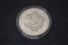 A Westminster Mint 2001 Guernsey Silver Proof Ten Pound Coin, 141.75g, Limited Edition of 950, in