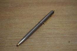 A Parker 75 ballpoint pen in Flighter with gold trim