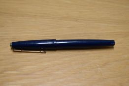 A Parker Slimfold GT cartridge fill fountain pen in black. Cap band missing