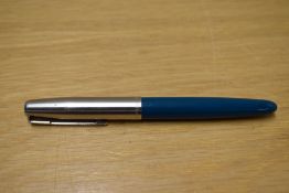 A Parker 21 aerometric fill fountain pen in teal with lustraloy cap