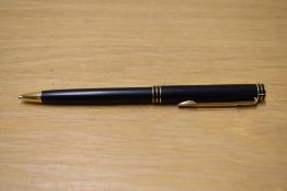A Waterman Exclusive ballpoint pen in Matte Black