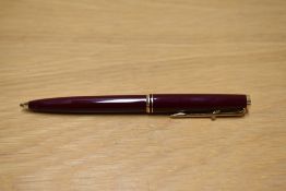 A Montblanc 281 lever cap ballpoint pen in Burgundy