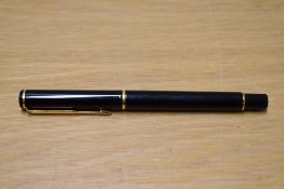A Parker Rialto converter fill fountain pen in Laque Black