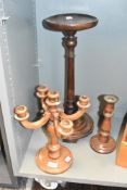 A 19th century mahogany jardinière stand on a turned base, h50cm, sold together with a 4 stem