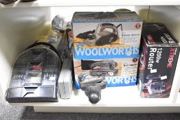 Two 710w power planers having 16000 RPM Motor and dust collection bad, sold together with a tow rope