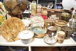 A group of earthenware pottery to include a Larbert lidded jar, a Riccardo Marzi bowl, an owl ect, (