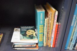 Cookery. A 20th century miscellany. Hardback and softback format. (17)