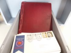 COMMONWEALTH AND FIRST DAY COVERS COLLECTION Springback album with largely pre QEII collection, mint