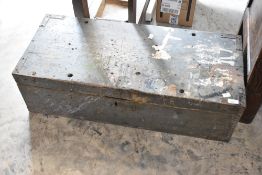 A vintage wooden tool box, approx. 85 x 37 x 25cm