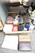 A quantity of empty jewellery boxes, to include a Henry Littlejon box and a Harvey & Gore ring box