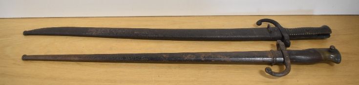 WW1 French 1866 Pattern Chassepot bayonet with single edged fullered blade, French motto and date