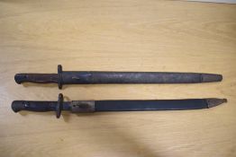 WW1 1907 pattern Lee Enfield bayonet, 43.5cm blade stamped with King's Crown 1907, military broad