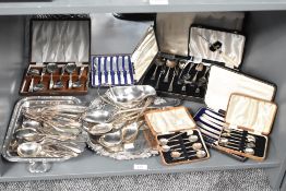 A cased set of 6 stainless steel butter knives having mother of pearl handles, sold together with