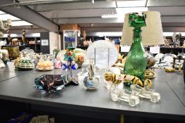 A 20th century art glass tiger sculpture, h9.5cm, sold together with a Mtarfa perfume bottle and a