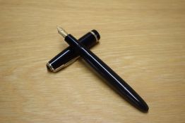 A Parker Duofold Senior Slimline aerometric fill fountain pen in Black with a decorative cap band