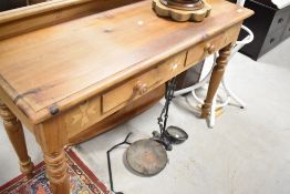 A natural pine side/console table, width approx. 120cm