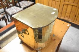 A 19th Century brass coal bucket, liner af, width approx. 34cm