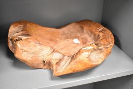 A large root wood bowl, L42cm