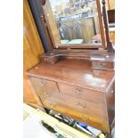 An Edwardian mahogany dressing table approx. 106cm