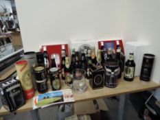 Guinness Collectables and Memorabilia, 1977 Silver Jubilee Sets x2 one with outer card cover and