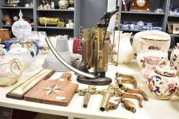 An early/mid 20th century Griffin & George Ltd scientific quadrant paper balance scale having a