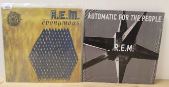 An R.E.M 2 album lot -uk originals in VG/VG+ - light sleeve wear