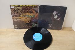 A Roy Harper two album lot - Folkejokeopus has sleeve creasings ( I have yet to see one that isn't