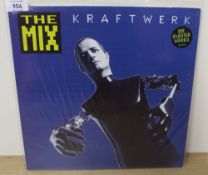 A Kraftwerk ' The Mix ' double set - classic electronics in EX/EX -1991